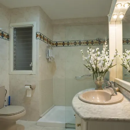 Apartment R54 Montserrat 11-2